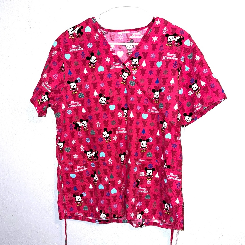 Disney Cuties Mickey Minnie Mouse "Merry Kissmouse" Medical Uniform Scrub Top M